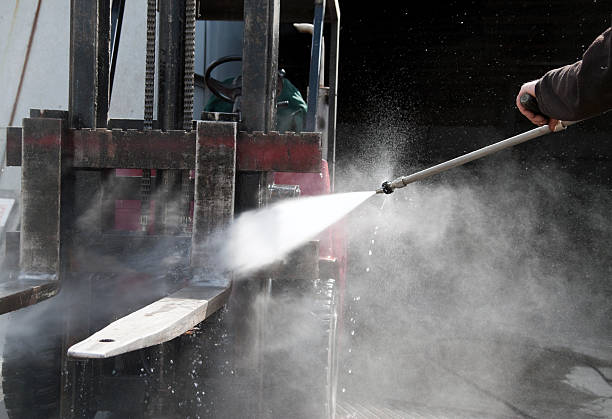 Best Restaurant Pressure Washing  in South Lyon, MI